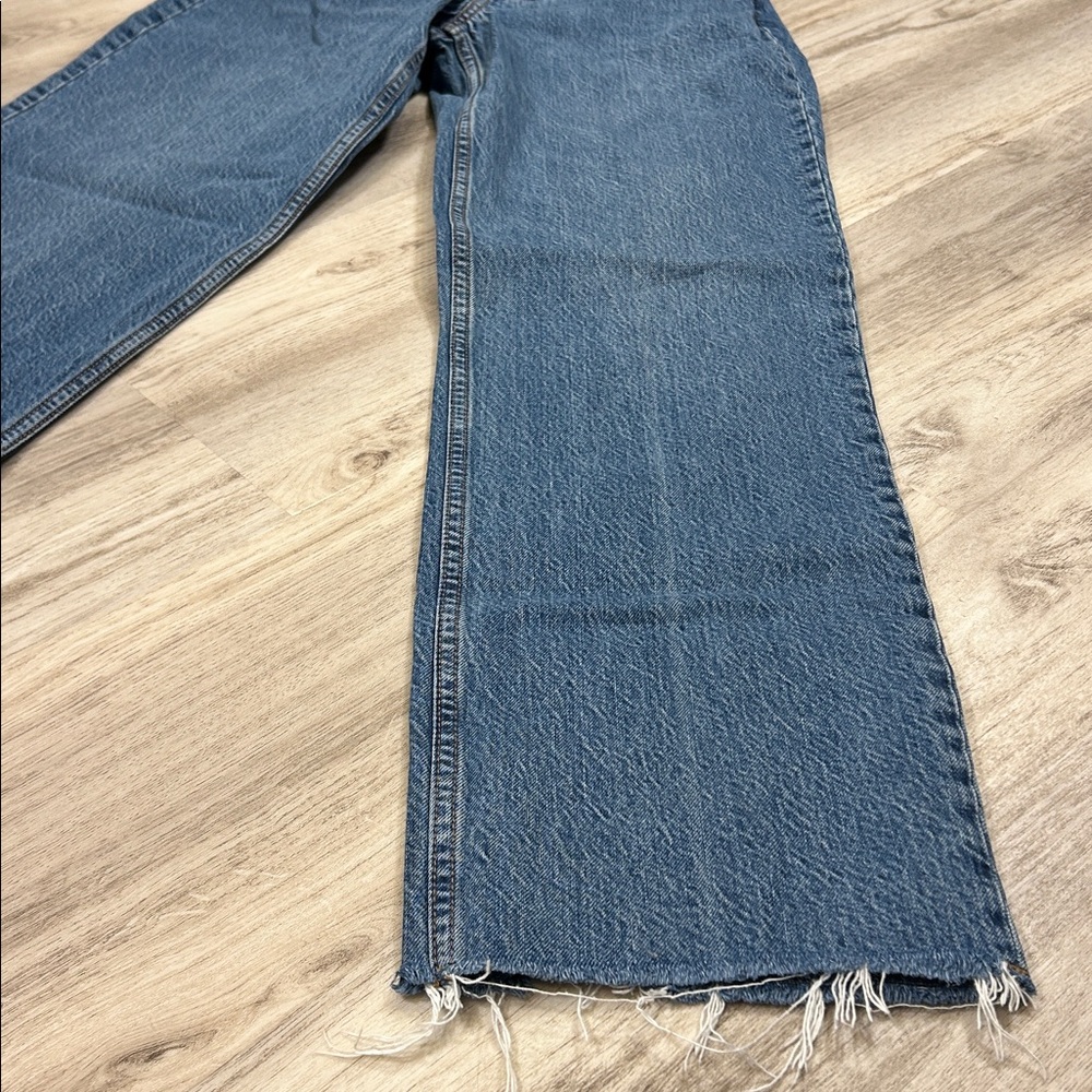 Abercrombie & Fitch Curve Love Denim | The Loose High Rise Raw Hem Jeans | Sz 2L - Picture 6 of 9